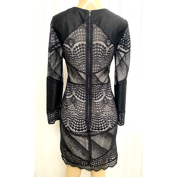 Sandro Lace Overlay Long Sleeve Scalloped Hem Mini Dress Black 3 S - Picture 2 of 8